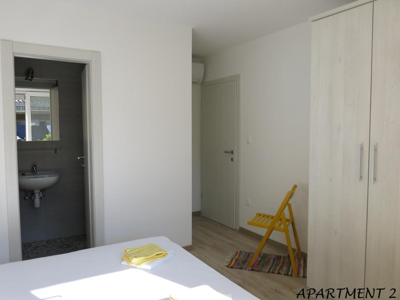 Apartments Luka 特罗吉尔 外观 照片