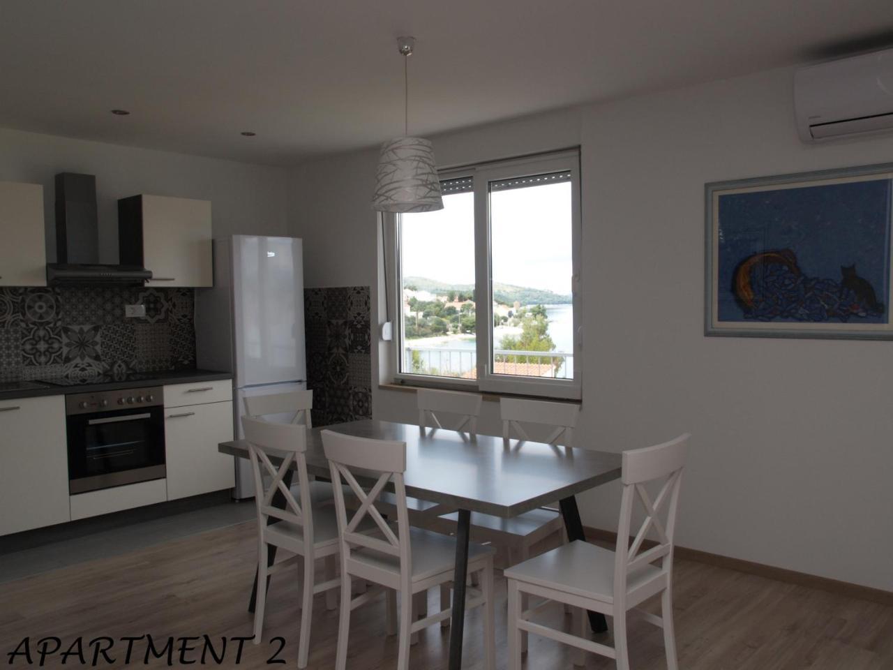 Apartments Luka 特罗吉尔 外观 照片