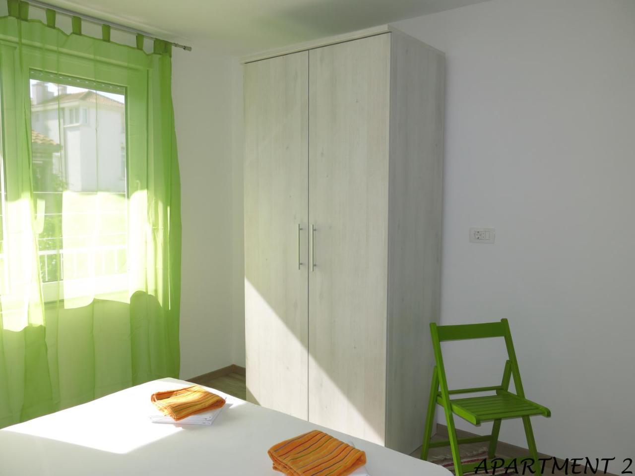 Apartments Luka 特罗吉尔 外观 照片